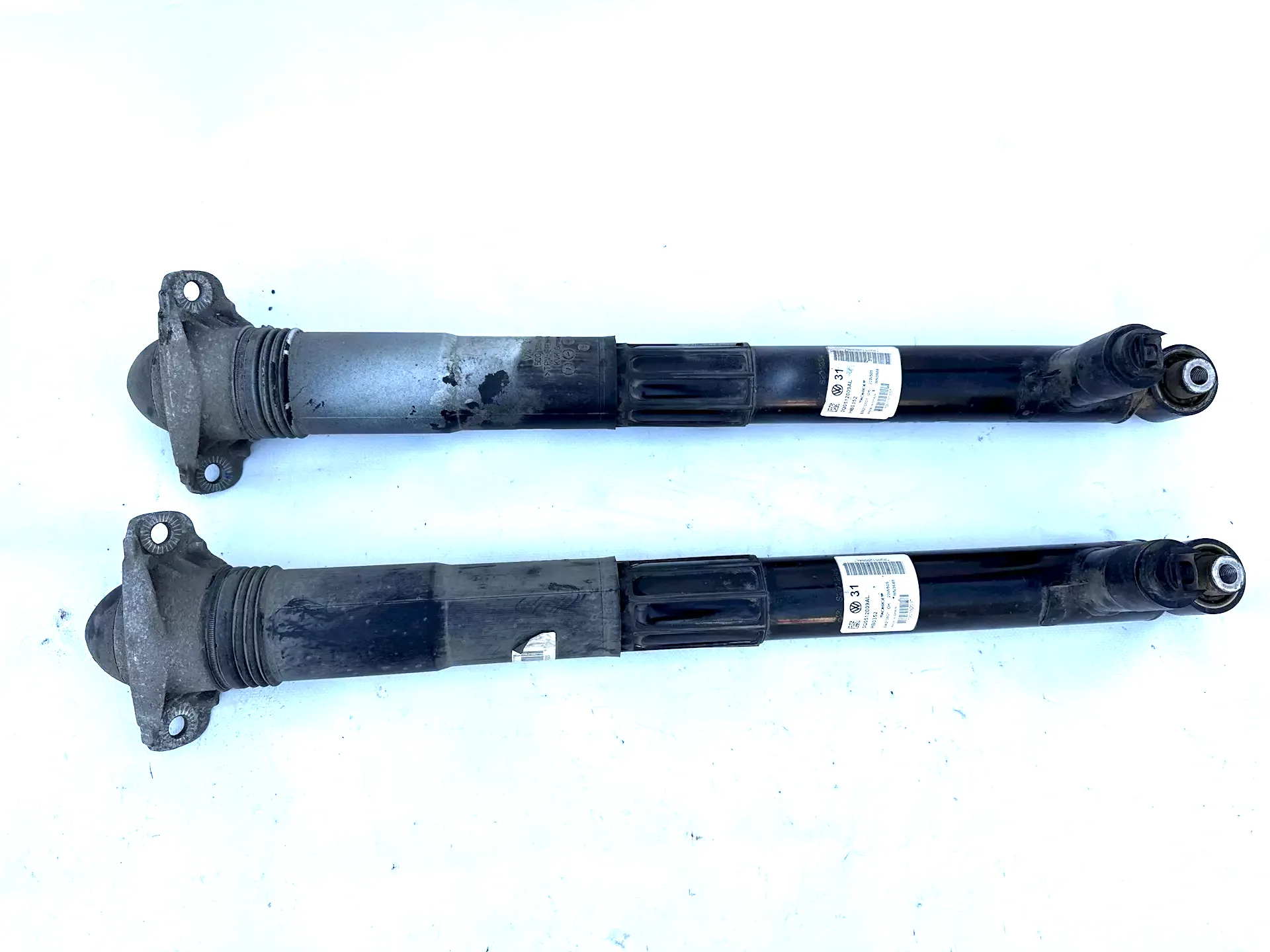 Tlumiče adaptivní zadní, 3Q0 512 009 AL