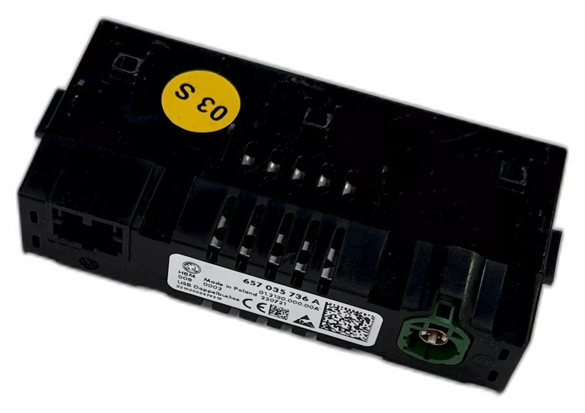 USB-C konektor, 657 035 736 A
