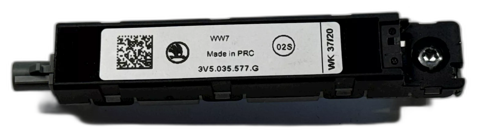 Anténní zesilovač, 3V5 035 577 G, Škoda Superb III