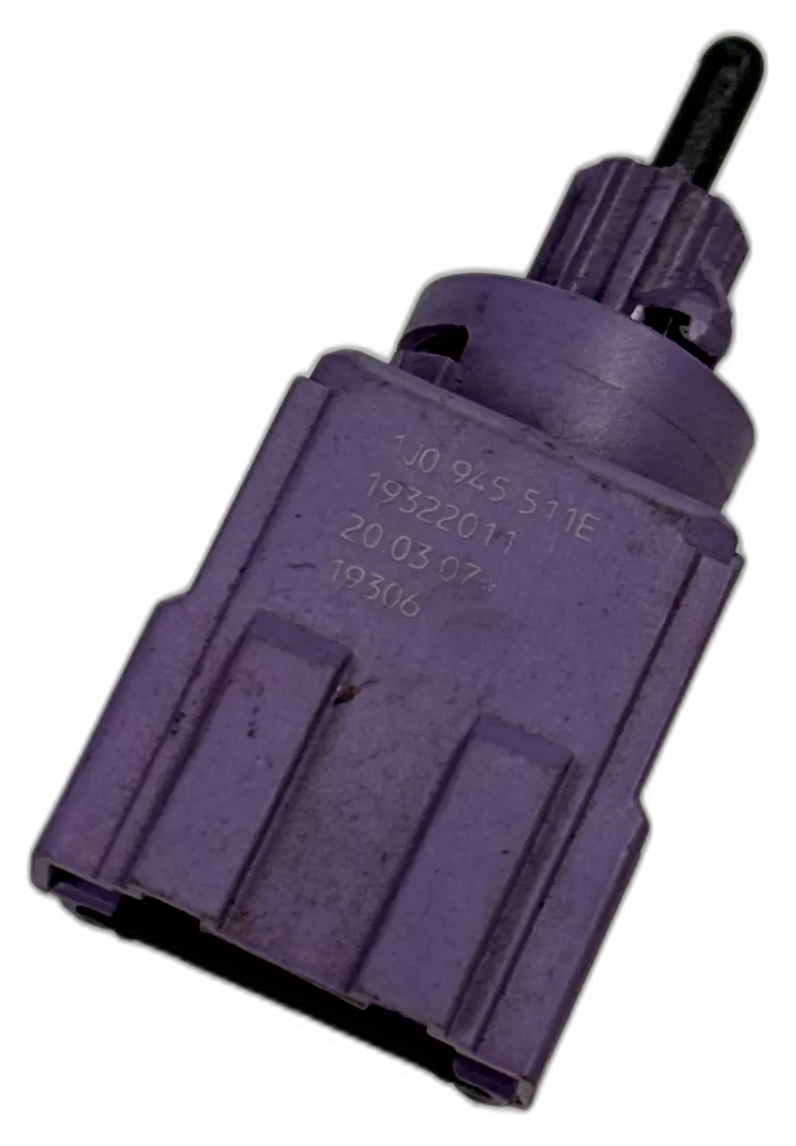 Spínač brzdových světel, 1J0 945 511 E