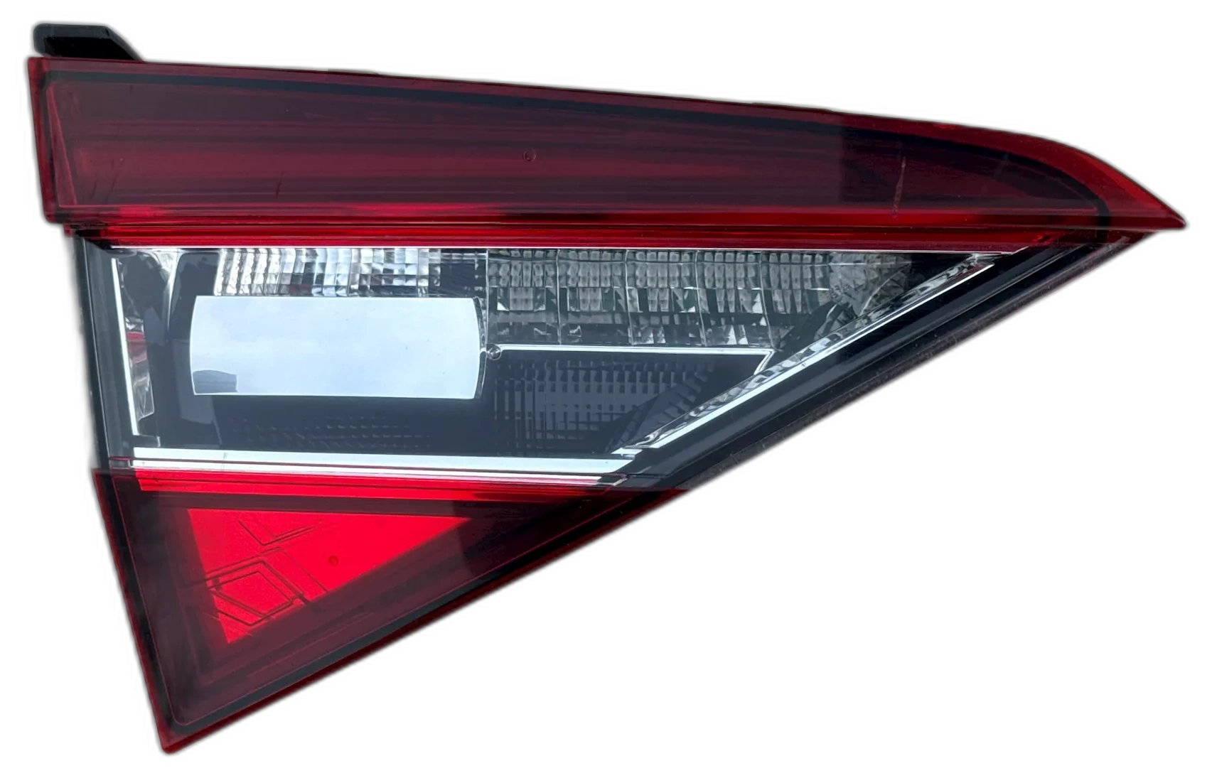 Zadní světlomet levý vnitřní, Škoda Superb III liftback, 3V5 945 307 D