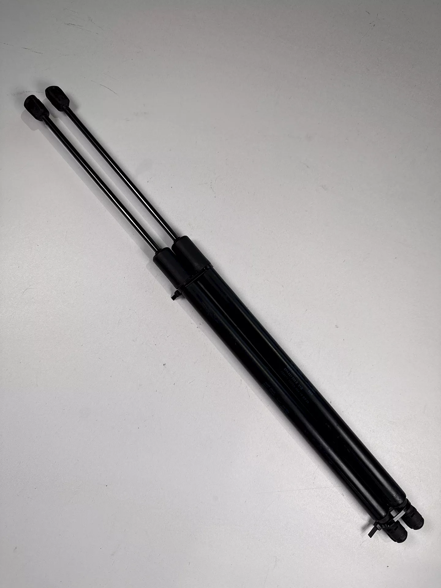 Plynové vzpěry kufru, 57A 827 550 B, Škoda Karoq
