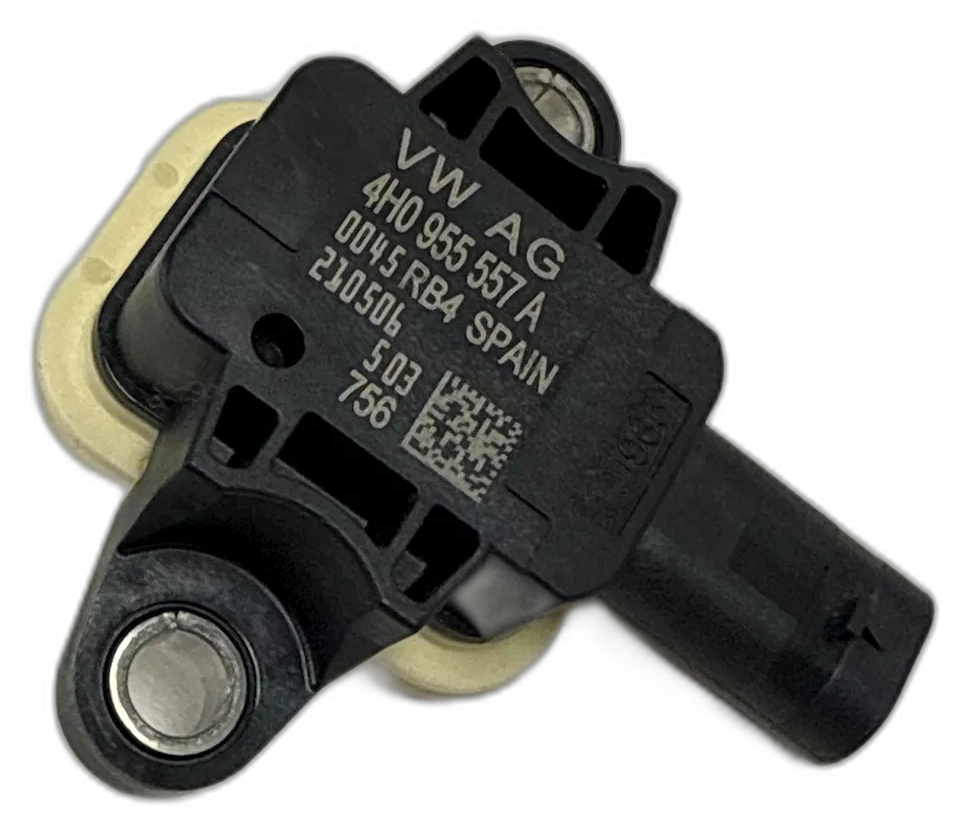 Senzor airbagu / čidlo nárazu, 4H0 955 557 A