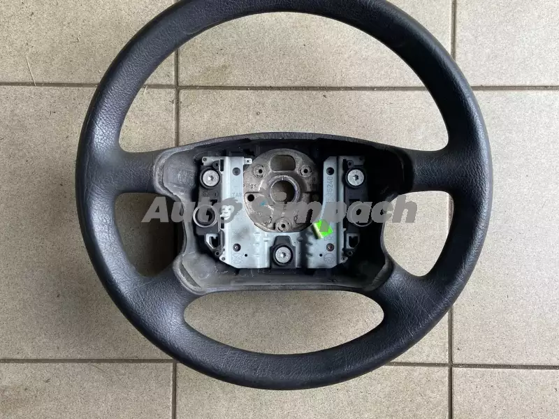 Volant čtyřramenný