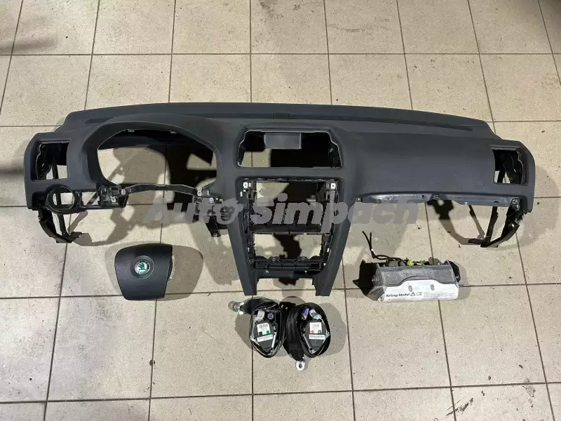 Airbagová sada Škoda Octavia II-2 před faceliftem