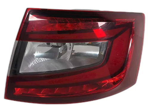 Zadní světlomet pravý, Škoda Octavia III liftback, 5E5 945 208, 5E5 945 712