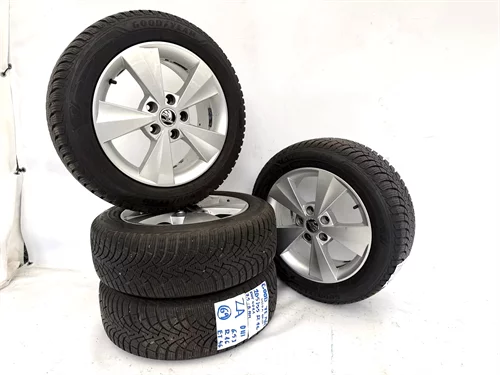 Alu kola Škoda VELORUM + Zimní pneumatiky Goodyear 205/55 R16, ZA69