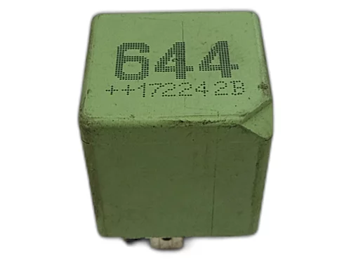 Relé 644, 4H0 951 253