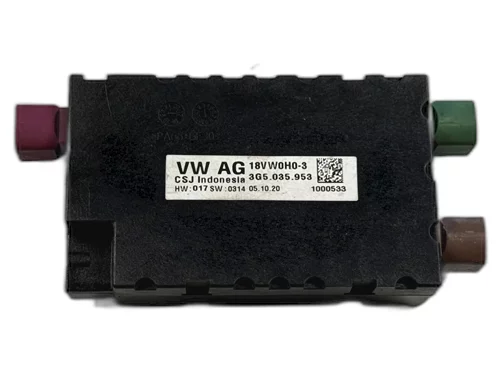 USB rozdělovač s integrovaným měničem napětí, 3G5 035 953