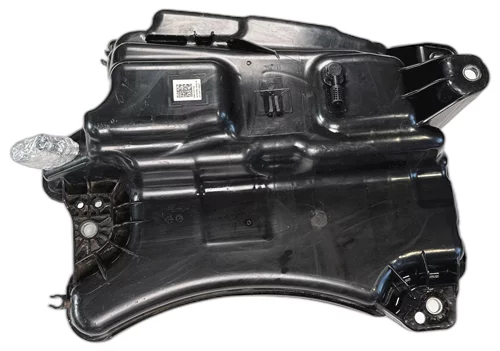 Nádrž redukčního prostředku AdBlue, 5WA 131 877 AA, Škoda Octavia IV