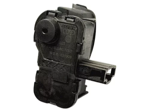 Nastavovací zařízení víčka nádrže, 5L0 810 773 D