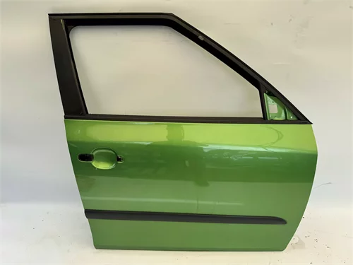 Dveře pravé přední, Škoda Fabia II, LF6Z - P7P7 - 9585