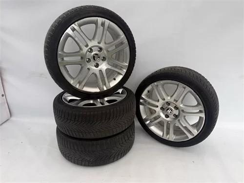 Alu kola Škoda THEMISTO + Zimní pneumatiky Nexen 225/40 R18, ZA57