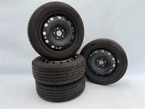 Plechové disky + Letní pneumatiky Bridgestone 195/55 R15, LP22
