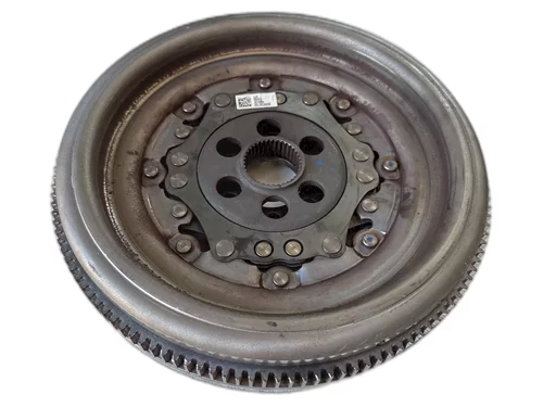 Setrvačník, 03L 105 266 DE, 156 000km, 05