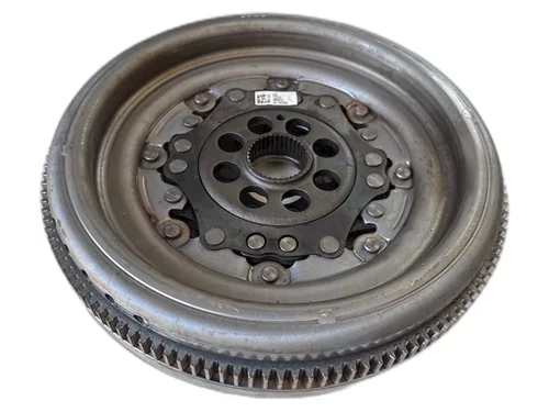 Setrvačník, 04L 105 266 D, 134 000km, 08