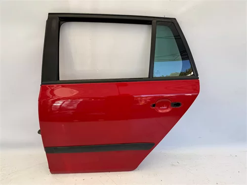 Dveře levé zadní, Škoda Fabia II kombi, LF3K - 8T8T - 8151