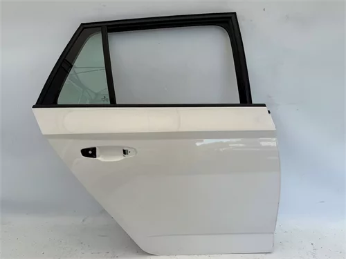 Dveře pravé zadní, Škoda Fabia III kombi, LF9E - 9P9P - 1026